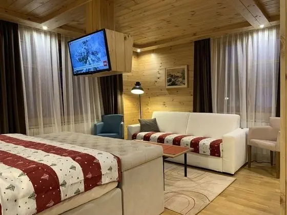 Deluxe Stüdyo Süit, Sigara İçilmez, Buzdolabı ve Mikrodalga