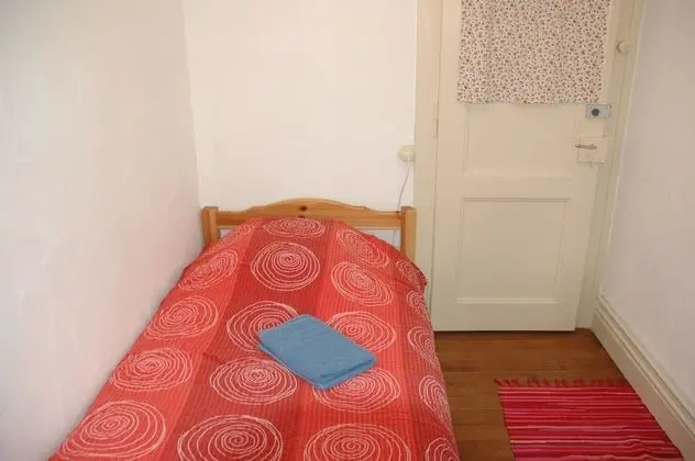 Tek Kişilik Oda, Ortak Banyo