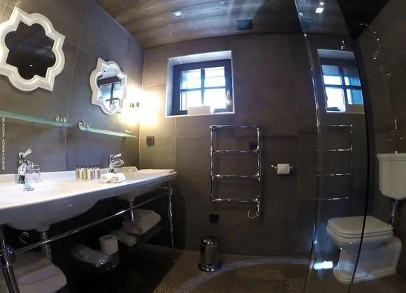 Comfort Tek Büyük veya İki Ayrı Yataklı Oda, Balkon, Dağ Manzaralı (Glacier)