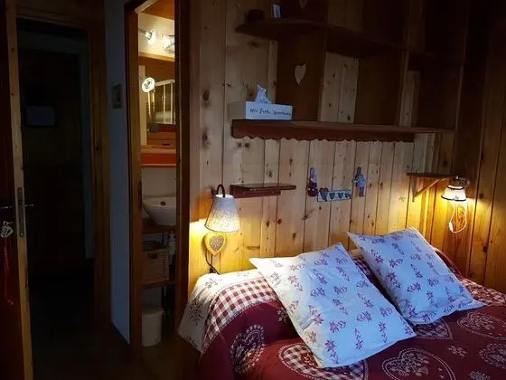 Tek Büyük veya İki Ayrı Yataklı Oda, Sigara İçilmez