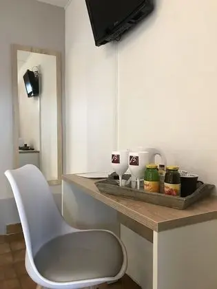 Tek Kişilik Oda, 1 Çift Kişilik Yatak