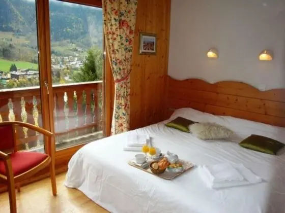 Tek Büyük veya İki Ayrı Yataklı Oda, Manzaralı (Mont Blanc)