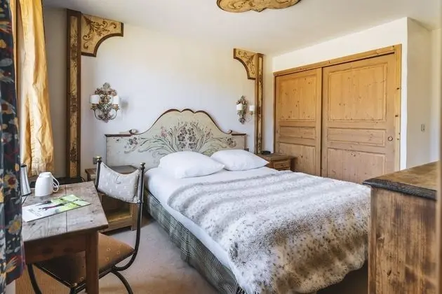 Classic Tek Büyük veya İki Ayrı Yataklı Oda, Dağ Manzaralı