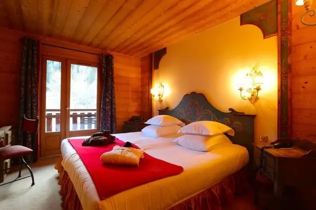 Classic Tek Büyük veya İki Ayrı Yataklı Oda, Dağ Manzaralı