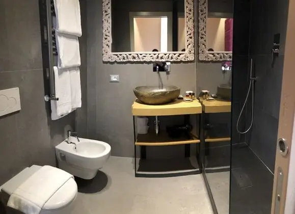 Superior Tek Büyük Yataklı Oda