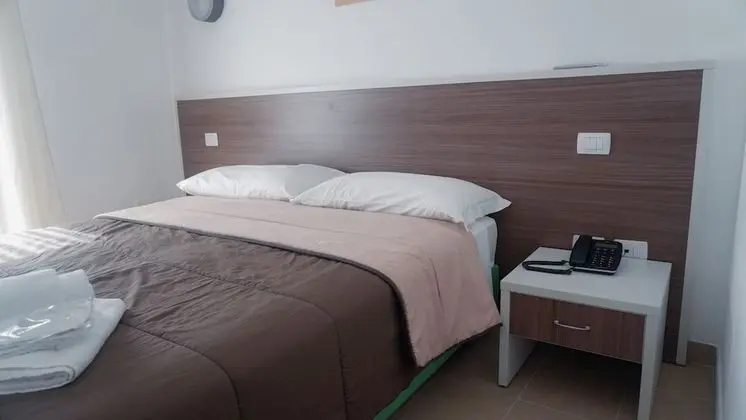 Tek Büyük veya İki Ayrı Yataklı Oda