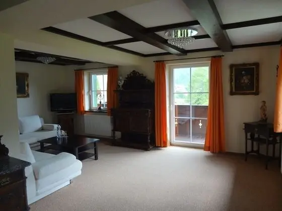 Süit, Balkon (Glockner)