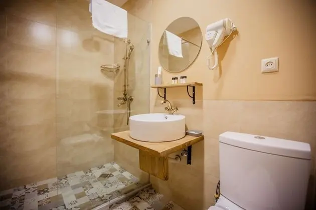 Deluxe Üç Kişilik Oda