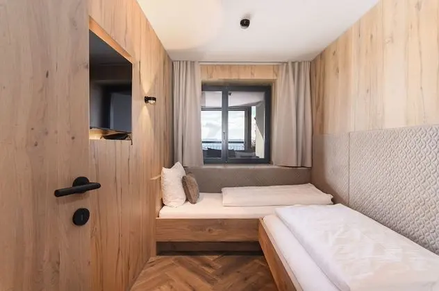 Family Süit, 2 Yatak Odası, Veranda, Dağ Manzaralı