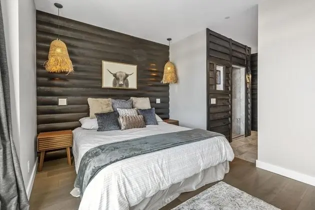 Ev (4 Bedrooms)