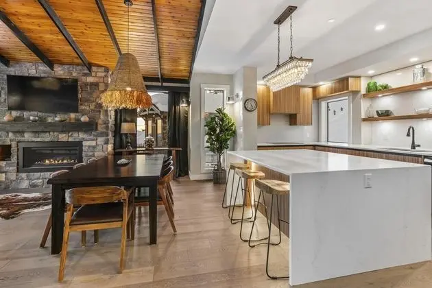 Ev (4 Bedrooms)