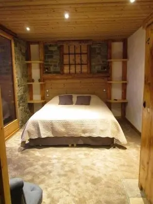 Tek Büyük Yataklı Oda, Dağ Yamacı