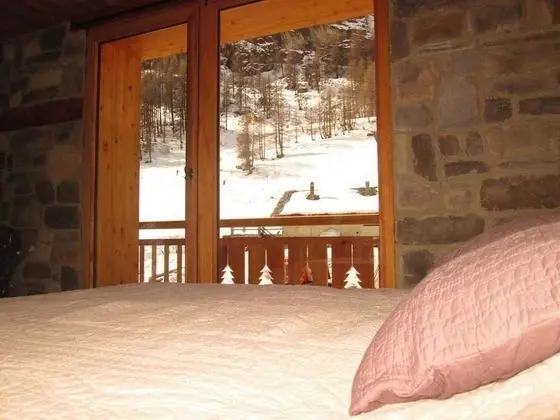 Tek Büyük Yataklı Oda, Dağ Yamacı