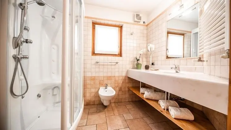 Apart Daire, 2 Yatak Odası (4)