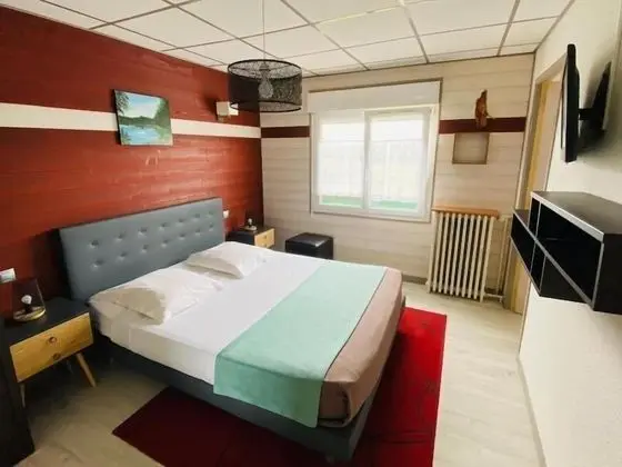 Comfort Oda, 1 Büyük (Queen) Boy Yatak ve Çekyat
