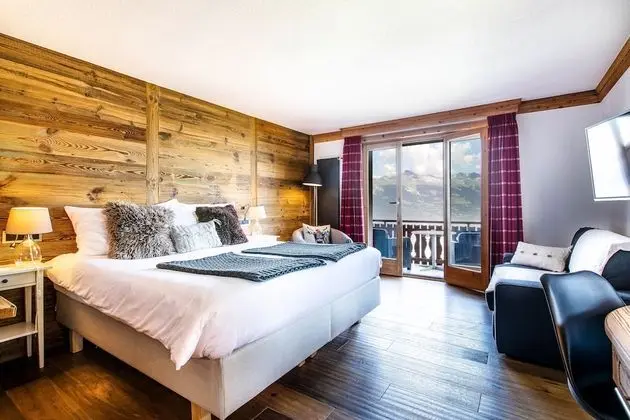 Royal Tek Büyük Yataklı Oda