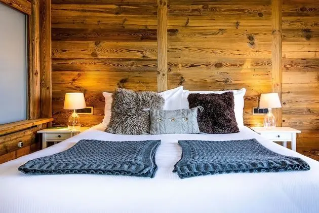 Royal Tek Büyük Yataklı Oda