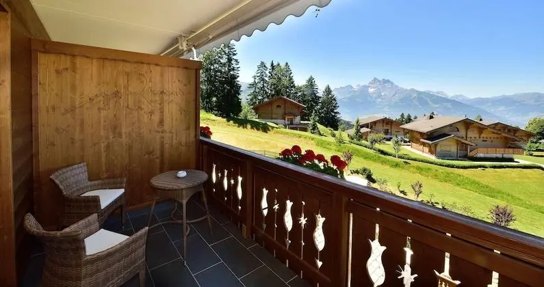 Executive Oda, Dağ Manzaralı