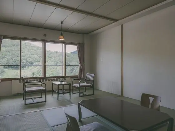 Standard Oda, Sigara İçilmez, Dağ Manzaralı (Japanese Style)