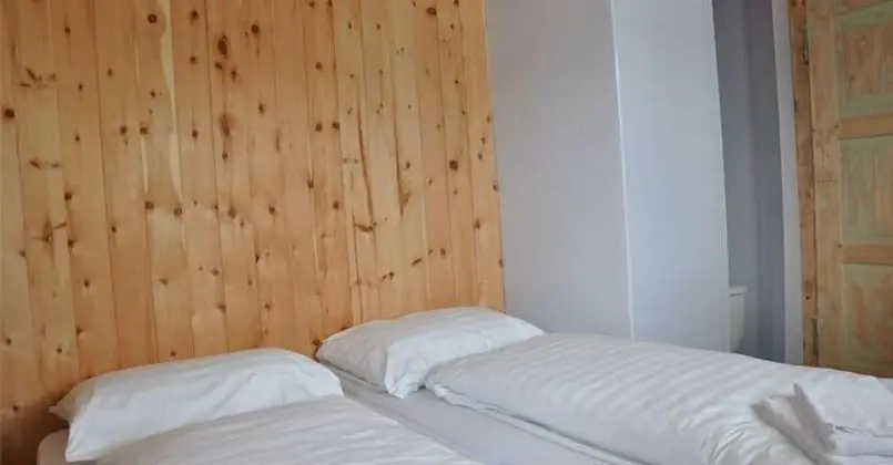 Basic İki Ayrı Yataklı Oda, Ortak Banyo