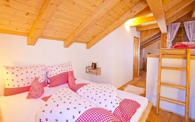 Romantic Dağ Evi