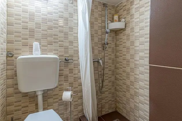 Family Dağ Evi, 2 Çift Kişilik Yatak, Bahçeli (Chalet Tri Breze With Whirlpool)