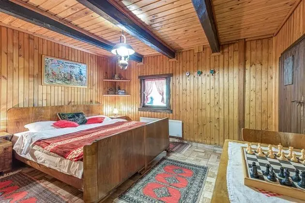 Family Dağ Evi, 2 Çift Kişilik Yatak, Bahçeli (Chalet Tri Breze With Whirlpool)