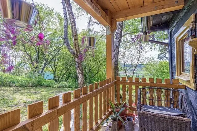 Family Dağ Evi, 2 Çift Kişilik Yatak, Bahçeli (Chalet Tri Breze With Whirlpool)