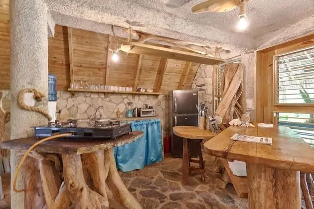 Superior Dağ Evi, 2 Yatak Odası, Kişiye Özel Havuzlu, Havuz Manzaralı