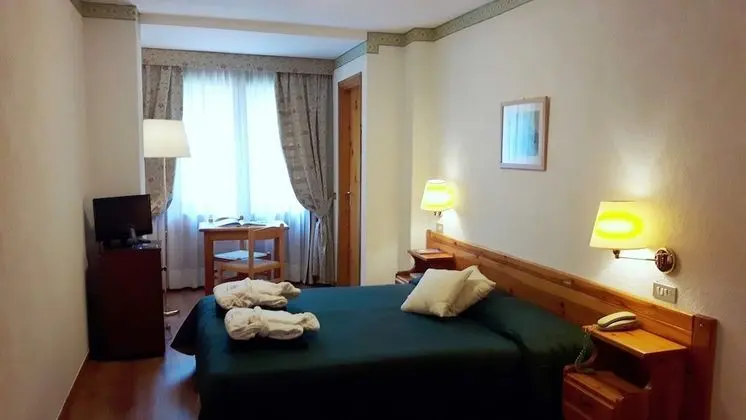 Comfort Tek Büyük Yataklı Oda, 1 Çift Kişilik veya 2 Tek Kişilik Yatak, Dağ Manzaralı, Dağ Yamacı