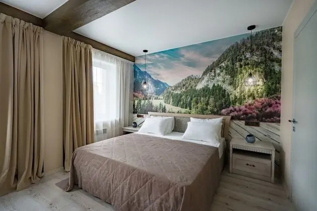 Luxury Oda, 1 Büyük (Queen) Boy Yatak ve Çekyat (Shale)