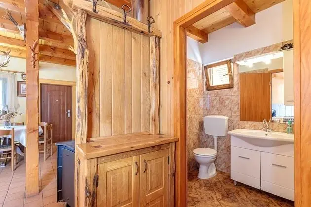 Family Dağ Evi, Birden Çok Yatak, Bahçeli (Chalet Zavrh 2 With Whirlpool And)