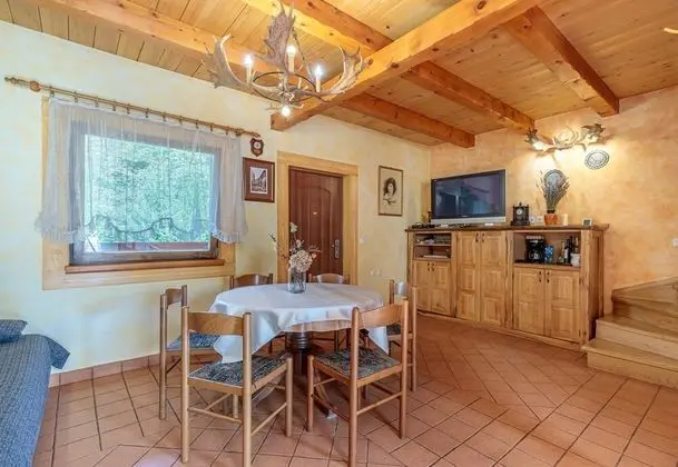Family Dağ Evi, Birden Çok Yatak, Bahçeli (Chalet Zavrh 2 With Whirlpool And)