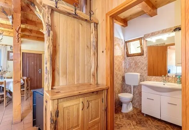 Family Dağ Evi, Birden Çok Yatak, Bahçeli (Chalet Zavrh 2 With Whirlpool And)