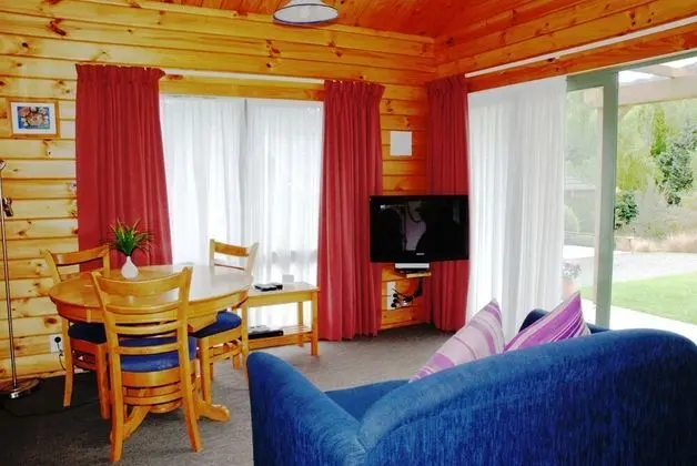 Dağ Evi, 1 Yatak Odası (One Bedroom Spa Chalet (Queen))