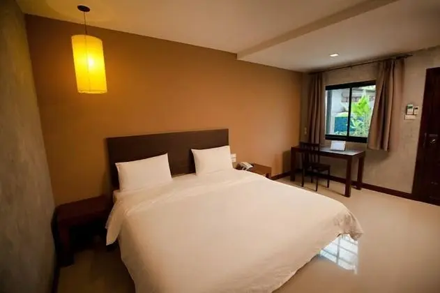 Standard Double Room (Building)