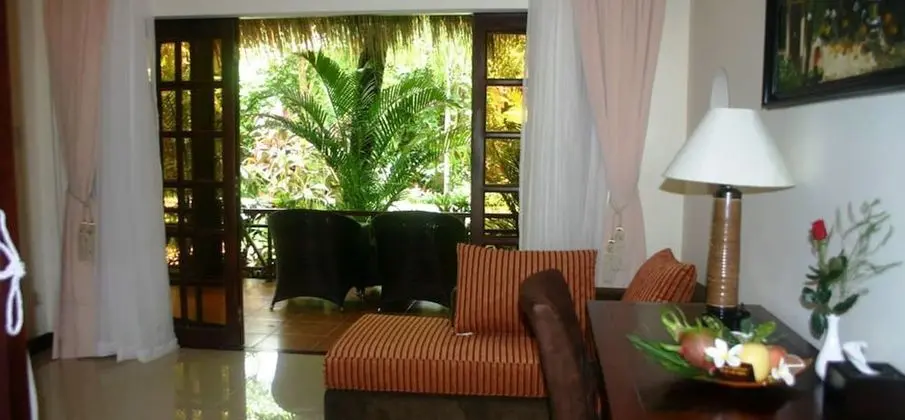 Villa, Denize Sıfır