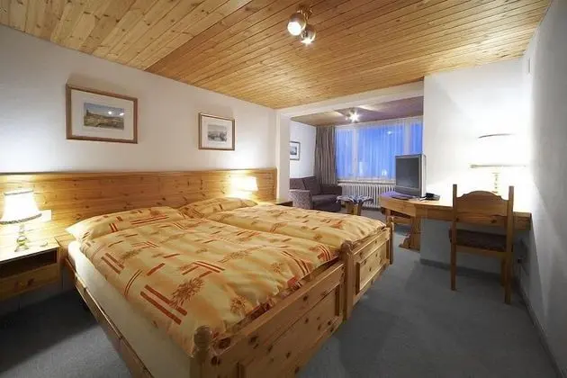 Superior Tek Büyük Yataklı Oda, Balkon, Dağ Manzaralı