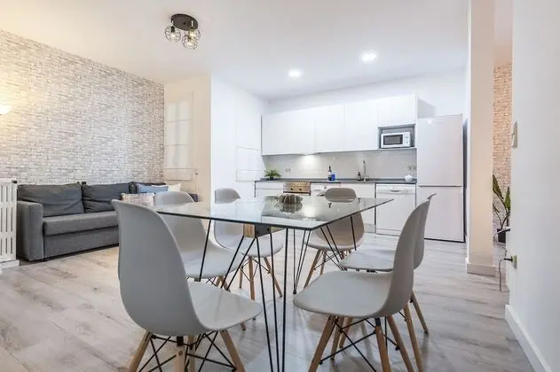 Apart Daire, 3 Yatak Odası, Balkon