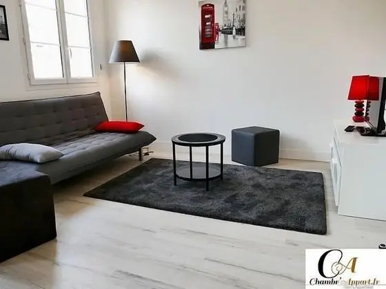 Stüdyo, Banyolu/Duşlu, Şehir Manzaralı