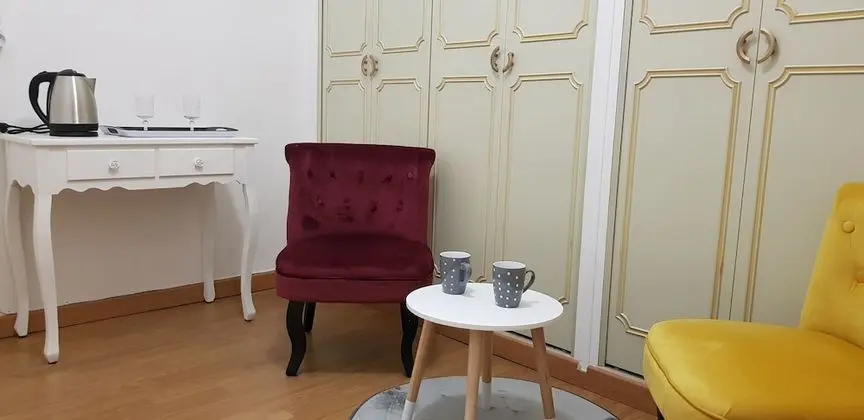 Comfort Tek Büyük Yataklı Oda, Bahçe Manzaralı
