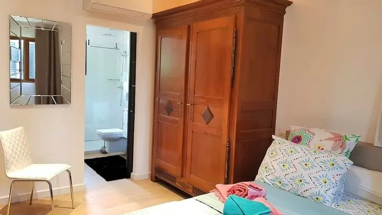 Tek Büyük Yataklı Oda (Nuciola)