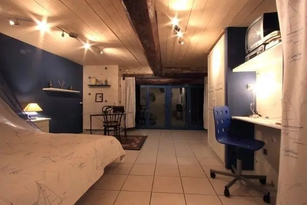 Tek Büyük Yataklı Oda