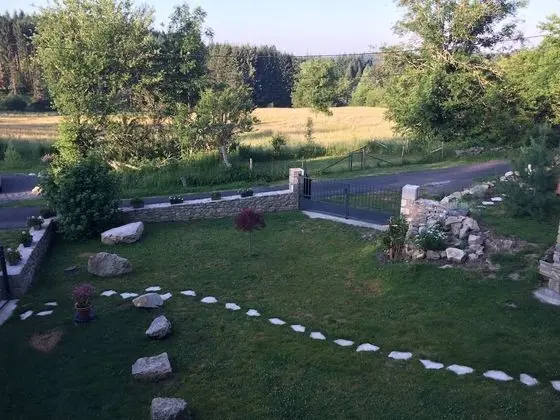 Comfort Üç Kişilik Oda, Bahçe Manzaralı