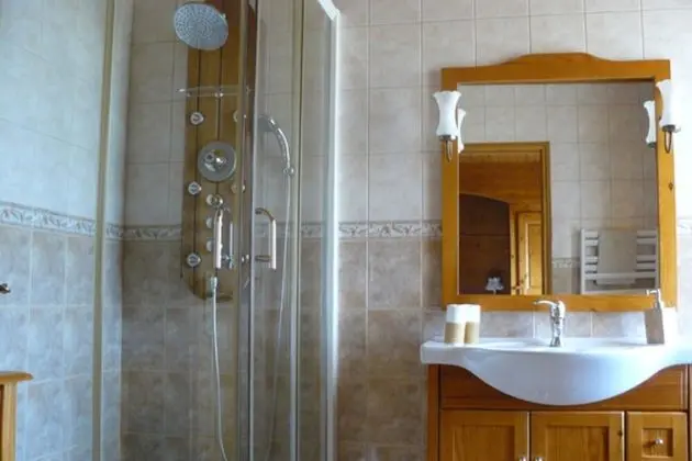 Tek Büyük Yataklı Oda, 1 Büyük (Queen) Boy Yatak, Sigara İçilmez