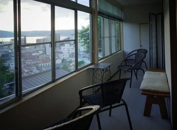 Ortak Ranzalı Oda, Sadece kadınlar için