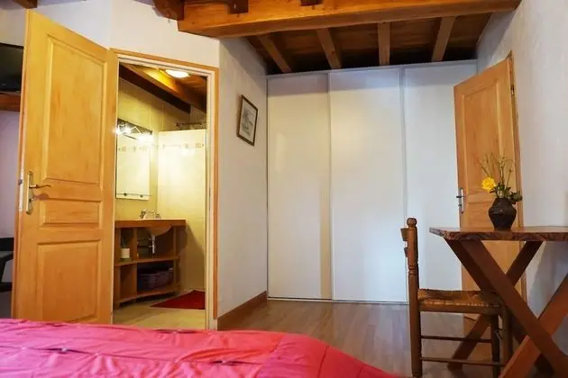 Comfort Tek Büyük Yataklı Oda, Engellilere Uygun, Bahçe Manzaralı (Vodka)