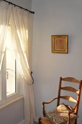 Superior Tek Büyük Yataklı Oda, Özel Banyo, Bahçe Manzaralı