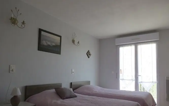 Üç Kişilik Oda, 3 Tek Kişilik Yatak, Balkon, Bahçe Manzaralı