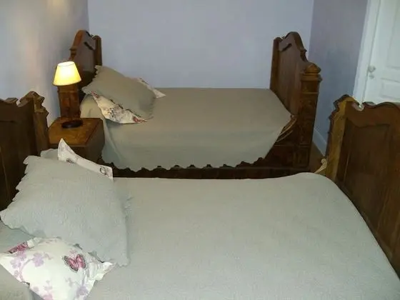 Tek Büyük Yataklı Oda (Cote Jardin)